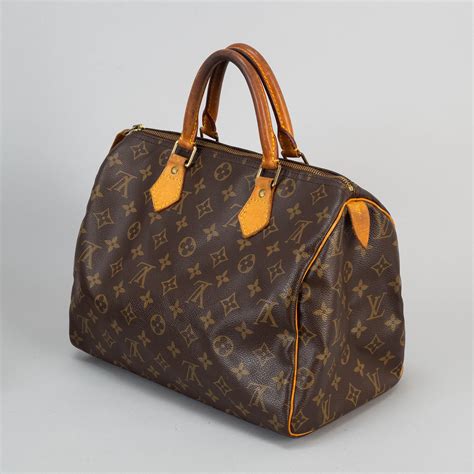 louis vuitton speedy bag 30 vs 35|louis vuitton speedy 35 monogram.